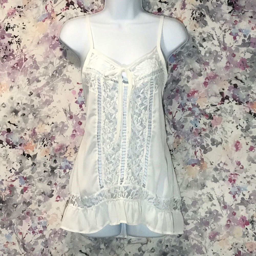 Lace Spaghetti Strap Chiffon Tank Top - Picture 2 of 8